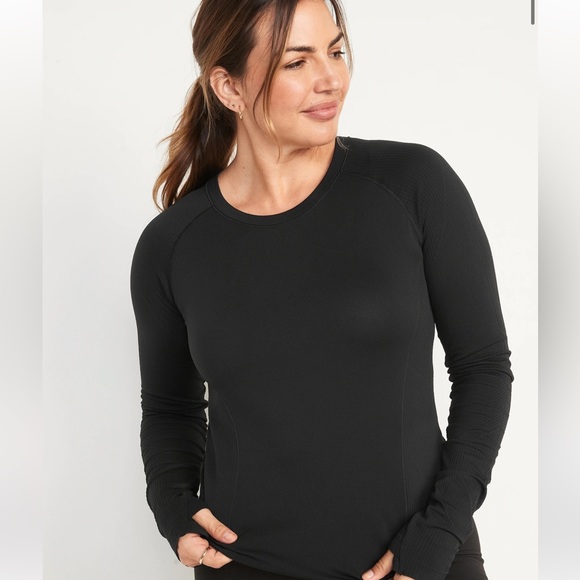 Old Navy Seamless Long Sleeve - Picture 1 of 7